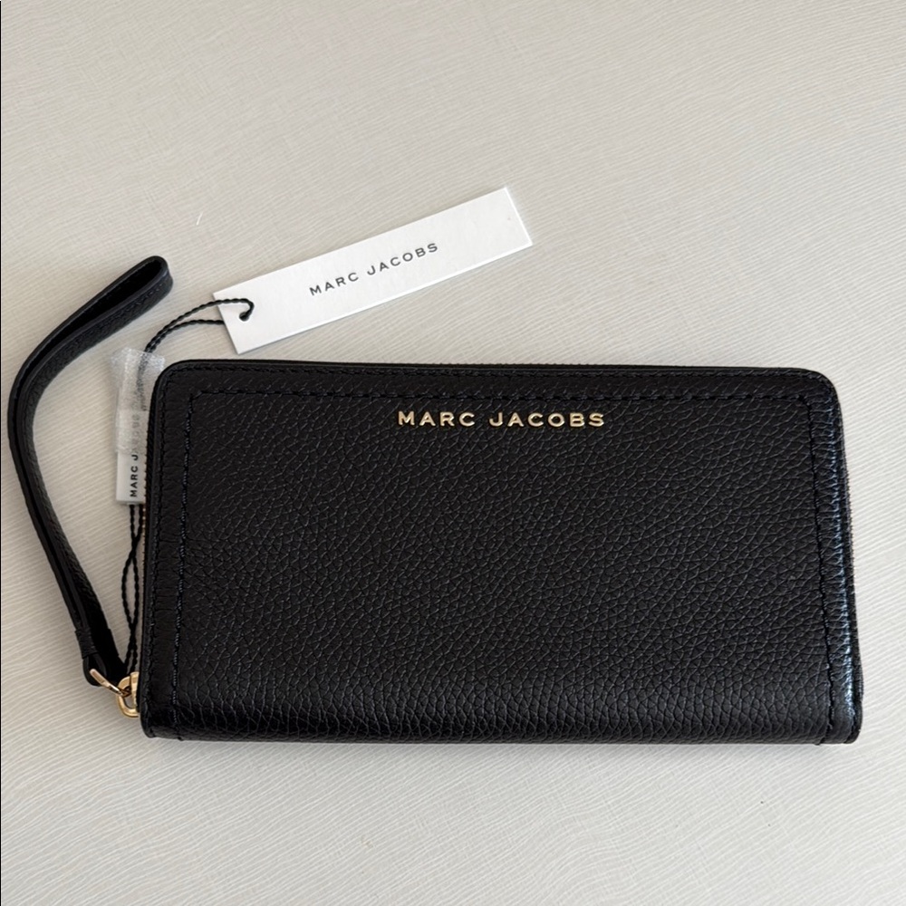 Marc Jacobs Black Leather Zip Wristlet